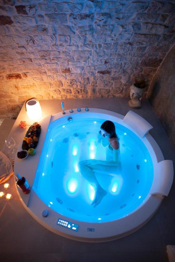 Je T'Aime Luxury Suite And Relax Conversano Luaran gambar
